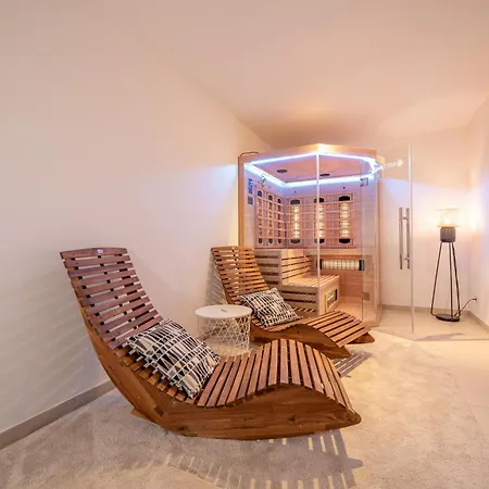 Liboria I Stylisches Haus I Sauna I Wellness Prázdninový dům *