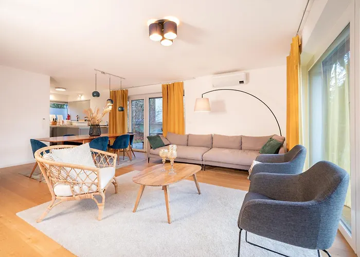 Liboria I Stylisches Haus I Sauna I Wellness بيت للعطل