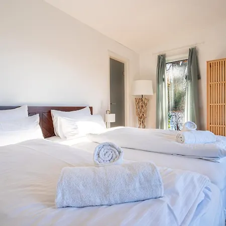 Hébergement de vacances Liboria I Stylisches Haus I Sauna I Wellness Starnberg